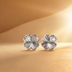 ต่างหู Clover